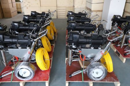 Окрасочный аппарат для вязких материалов SCHTAER Jupiter 10