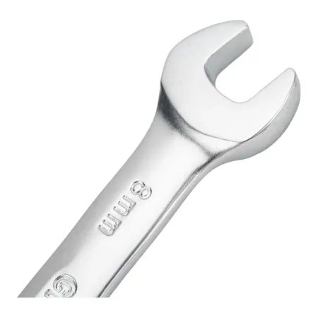 Комбинированный трещоточный шарнирный ключ Gigant grf-130