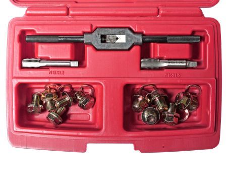 Набор для ремонта маслосливных отверстий 12мм и 14мм в кейсе JTCJTC