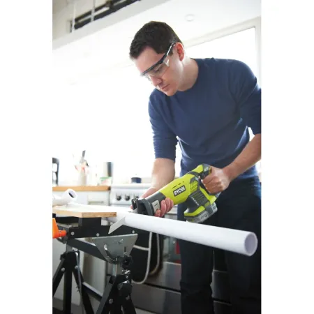 Аккумуляторная сабельная пила ONE+ RRS1801M Ryobi