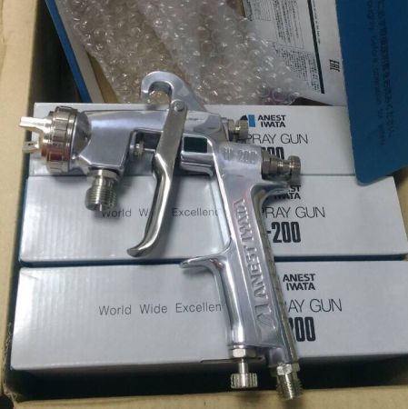 Краскопульт Iwata W-200, возд. головка K2, подача из нижнего бачка (без бачка)