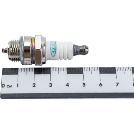 Свеча зажигания Gigant L7T