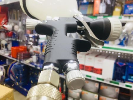 ISISTEM ISPRAY DB 21-BE Краскопульт с верхним бачком 600 мл.