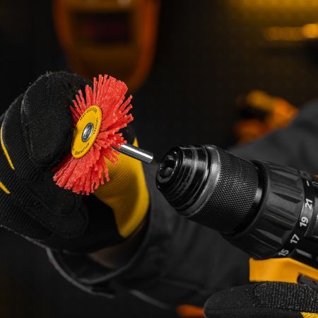 Щетка для дрели, 65 мм, Плоская, со шпилькой, нейлоновая щетина Denzel