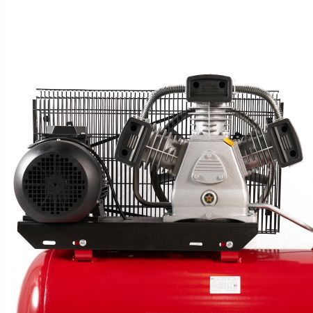 Компрессор поршневой ROSSVIK СБ4/С-200.LB40