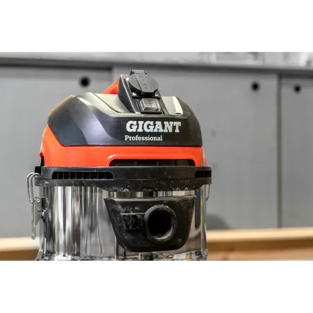 Строительный пылесос Gigant Professional объем бака 30 л