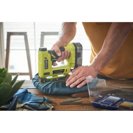 Аккумуляторный степлер R18ST50-0 Ryobi