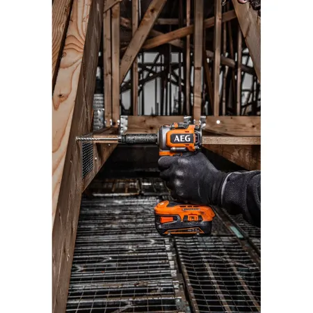 Бесщеточный аккумуляторный гайковерт BSS18S12BL-0 AEG