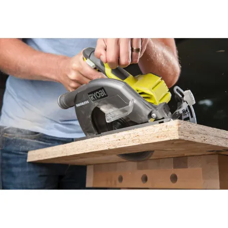 Бесщеточная циркулярная пила ONE+ R18CS7-0 Ryobi