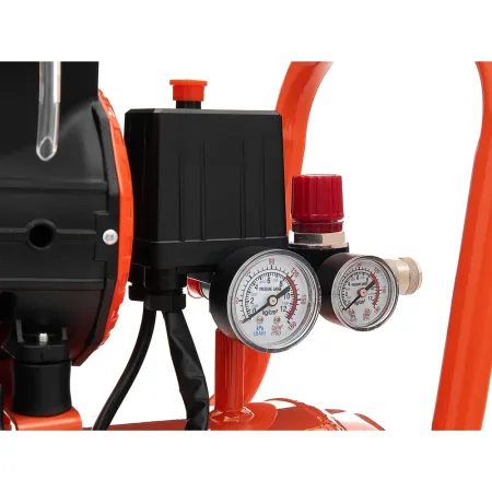 Безмасляный малошумный компрессор Gigant GSWK-50/1400