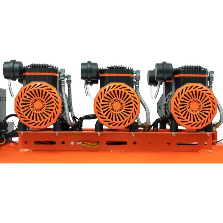Безмасляный малошумный компрессор Gigant GSWK-120/4200