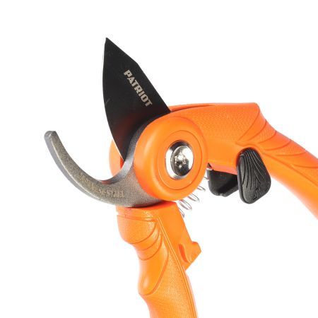 Секатор плоскостной PBP 175 S