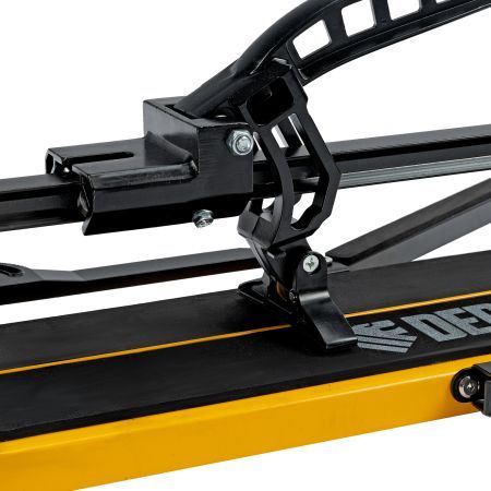 Плиткорез рельсовый 1200х16мм, каретка на подш., стальная станина, усил. рукоятка-пенал Denzel