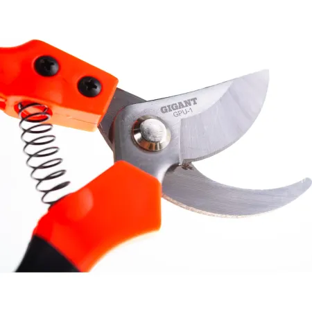 Универсальный секатор Gigant GPU-1