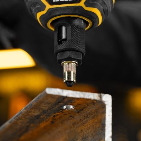 Заклепки резьбовые, стальные, оцинкованные, М6, пластиковый кейс, 70 шт. Denzel