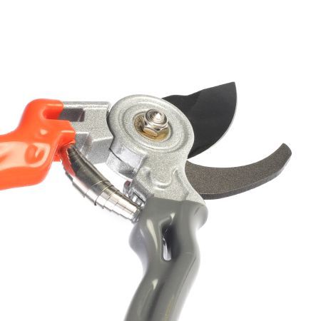 Секатор плоскостной PATRIOT PBP 215 L