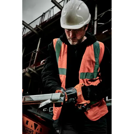 Сабельная пила BUS18C2-0 AEG