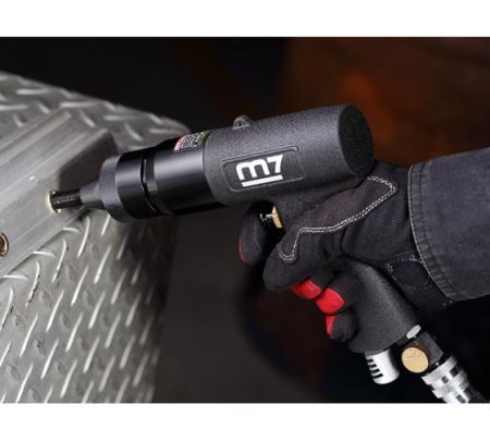 Пневмогидравлический заклепочник для резьбовых заклепок М4 - М10 MIGHTY SEVEN PB-2402