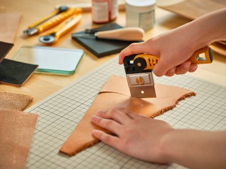 OLFA Hobby Craft Models, для реза кожи, нож-скребок (OL-BTC-1/DX)
