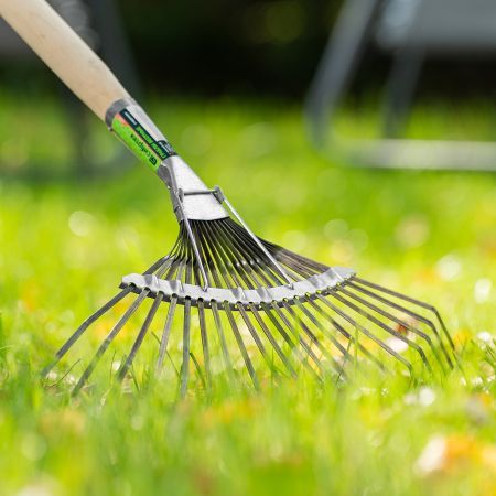 Грабли веерные стальные, 385 мм, 20 плоских зубьев, оксидированные, без черенка, Сибртех