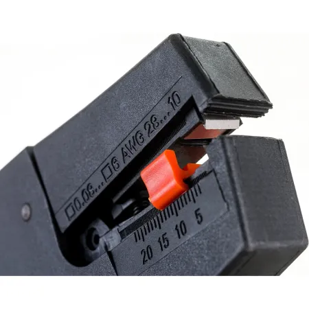 Инструмент для снятия изоляции Gigant GST-3