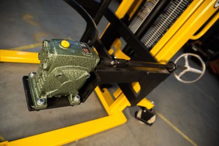 Штабелер-бочкокантователь гидравлический 0,5 т 2,8 м TOR WDS500-3000